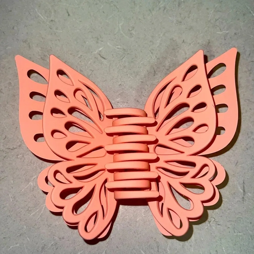 NEW Light Peach Large Butterfly Claw Clip